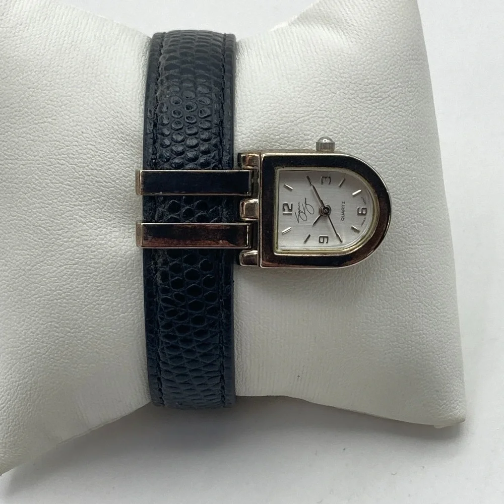 Vintage Suzanne Somers Women's Watch Silver Tone Patina Horseshoe New Battery 8